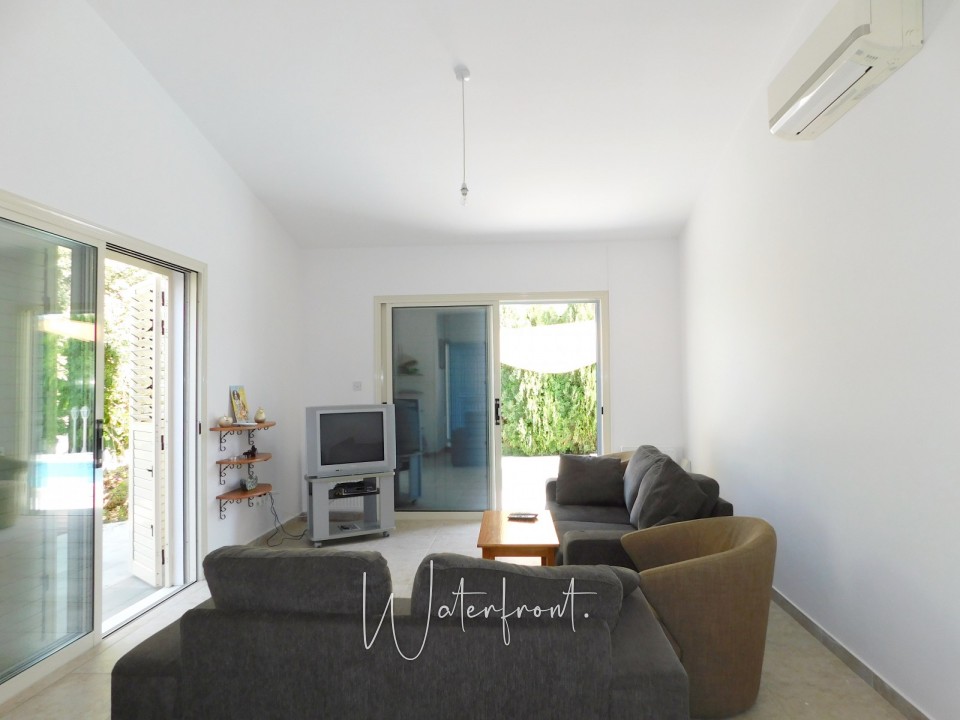 Detached Villa For Sale  in  Chloraka