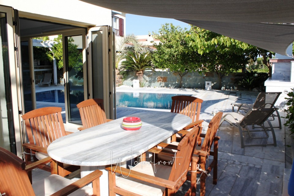Detached Villa For Sale  in  Coral Bay