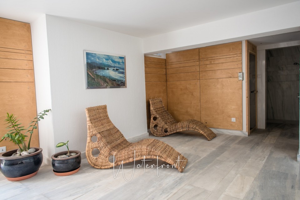 Detached Villa For Sale  in  Coral Bay