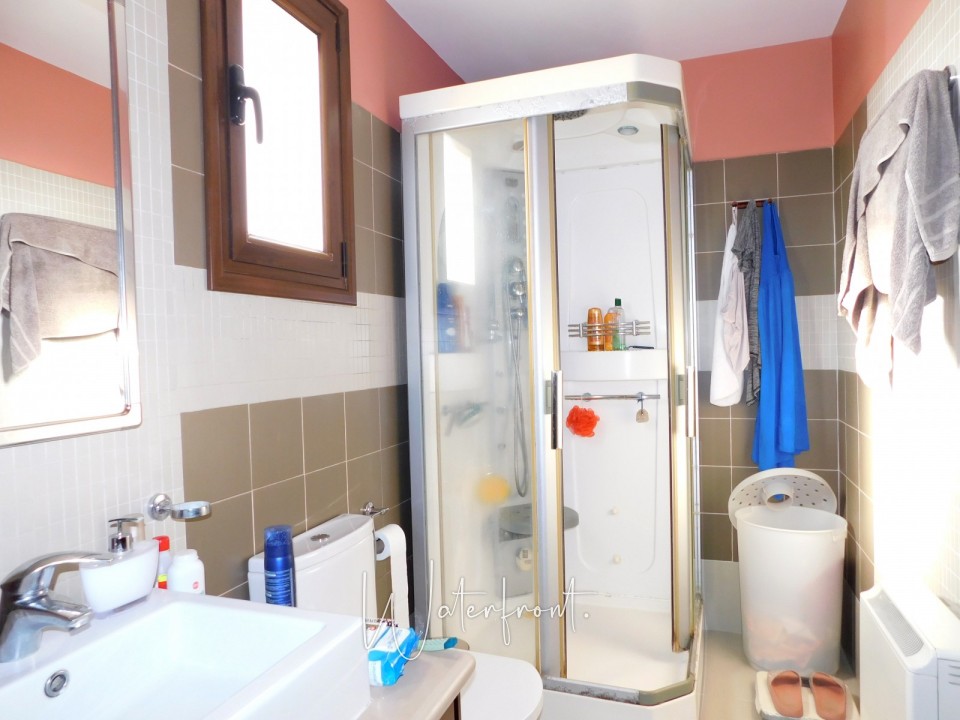 Detached Villa For Sale  in  Koloni