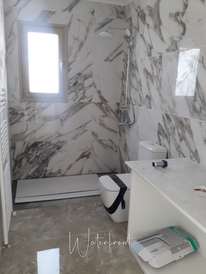 Detached Villa For Sale  in  Coral Bay