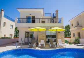 Detached Villa For Sale in Polis, Paphos - SL20107