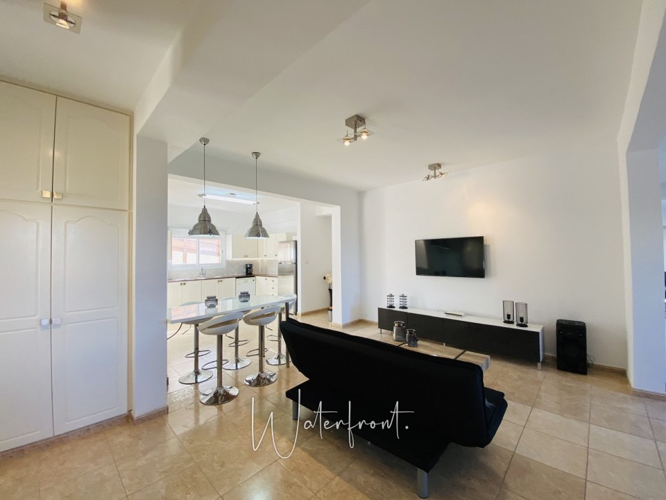 Detached Villa For Sale  in  Chloraka