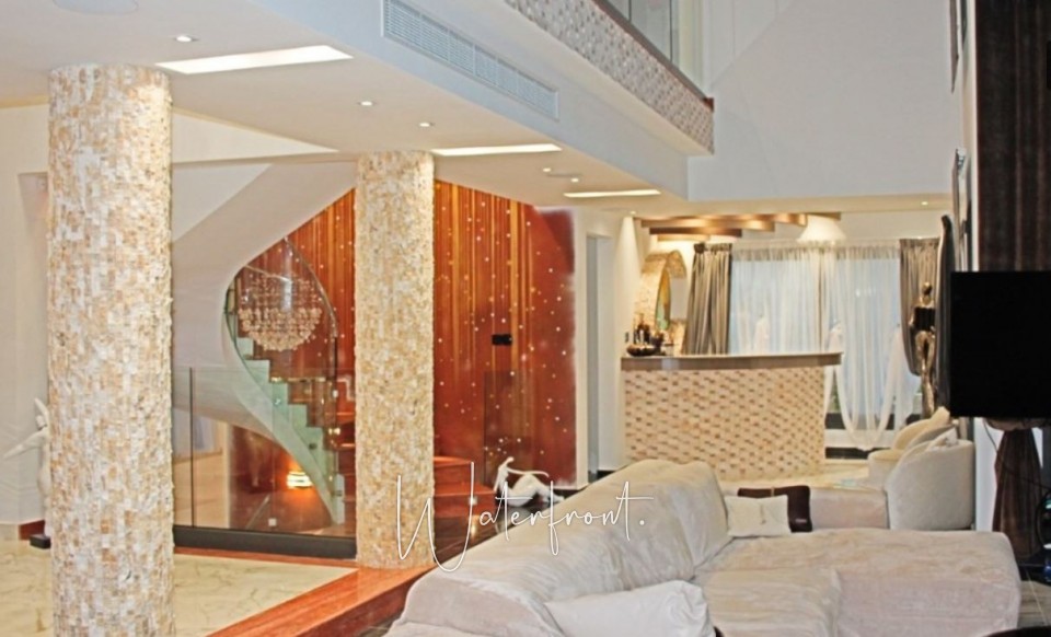 Detached Villa For Sale  in  Sea Caves - St.George