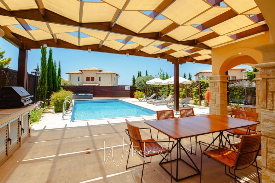 Detached Villa For Sale  in  Aphrodite Hills