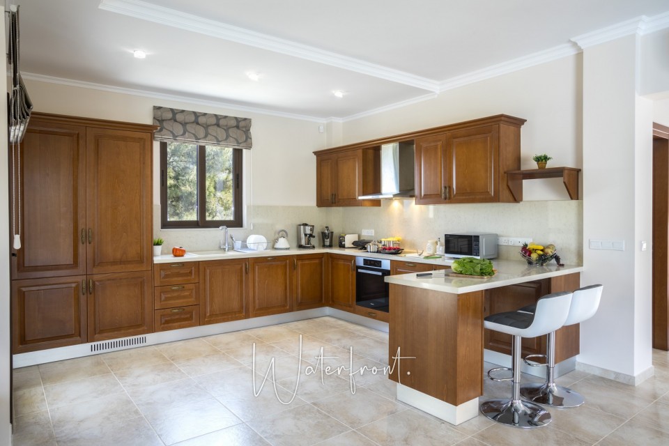 Detached Villa For Sale  in  Argaka