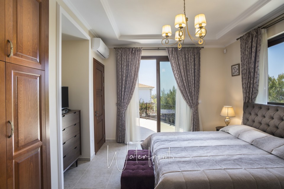 Detached Villa For Sale  in  Argaka