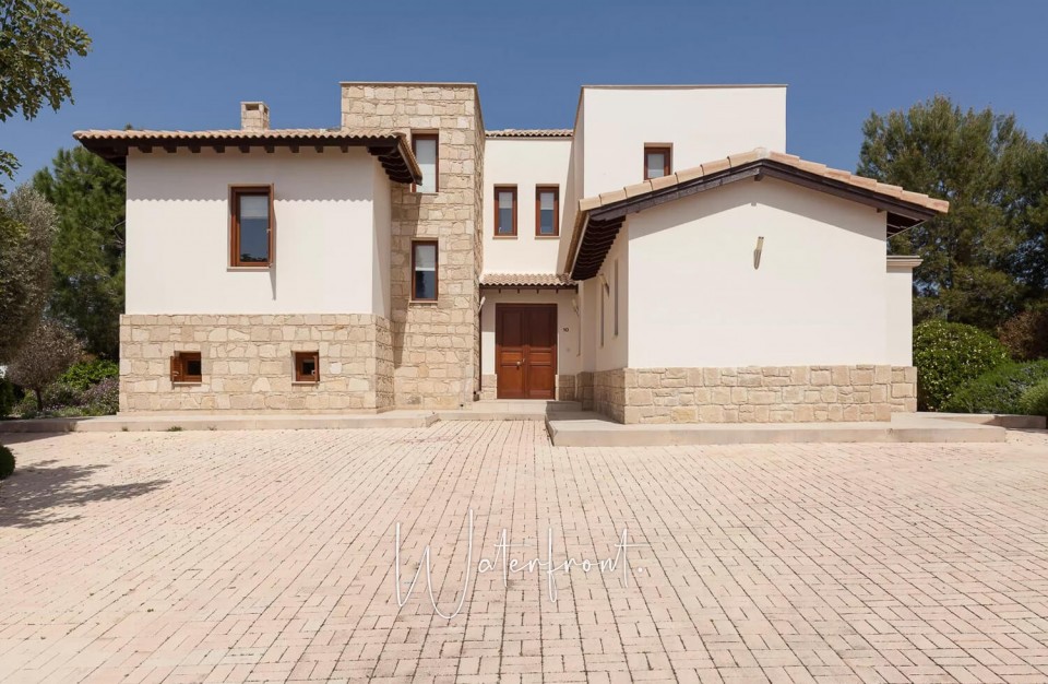 Detached Villa For Sale  in  Aphrodite Hills