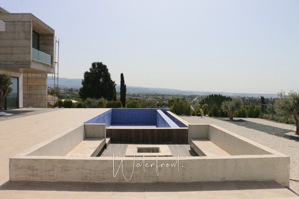 Detached Villa For Sale  in  Peyia