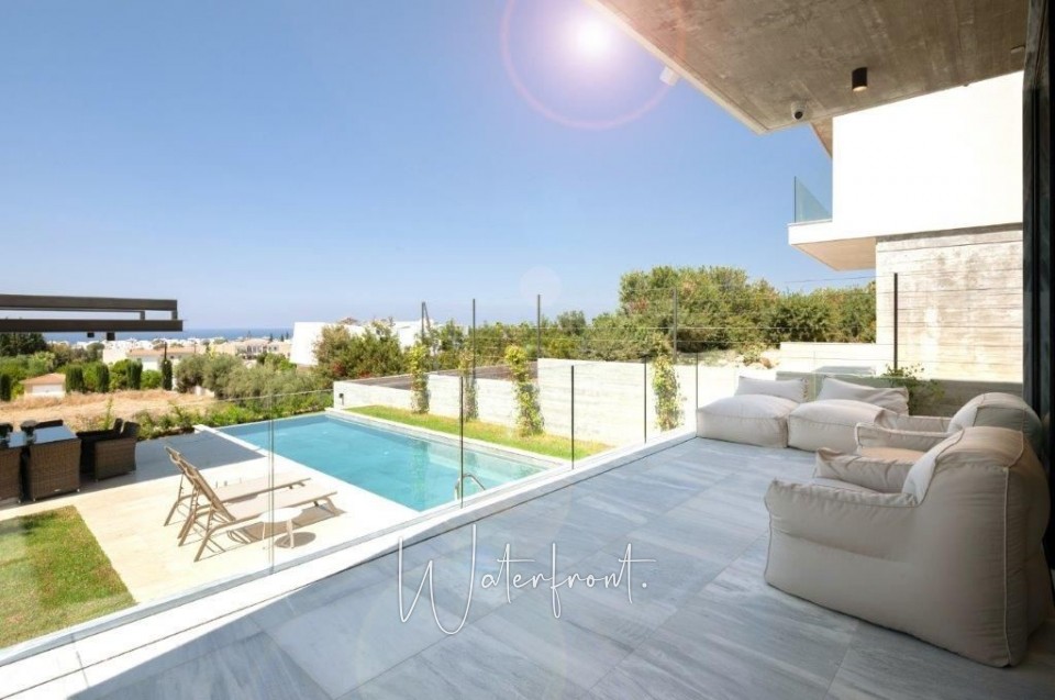 Detached Villa For Sale  in  Chloraka