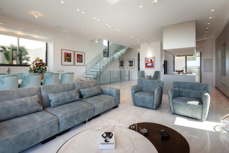 Detached Villa For Sale  in  Chloraka