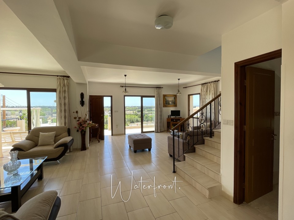 Detached Villa For Sale  in  Yeroskipou