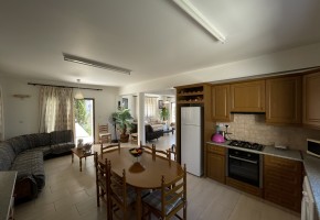 Detached Villa For Sale  in  Yeroskipou