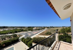 Detached Villa For Sale  in  Yeroskipou