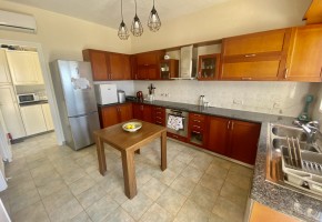 Detached Villa For Sale  in  Kamares - Tala