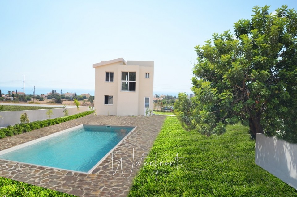 Detached Villa For Sale  in  Coral Bay