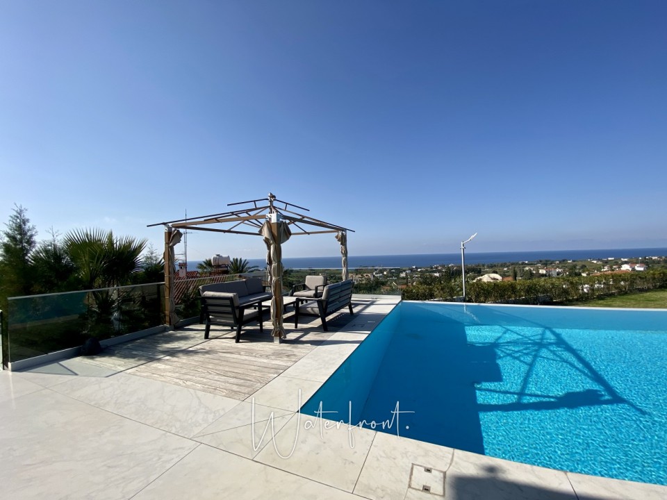 Detached Villa For Sale  in  Sea Caves - St.George