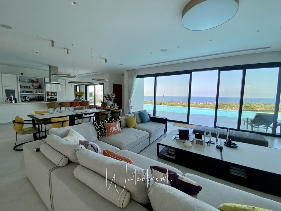 Detached Villa For Sale  in  Sea Caves - St.George