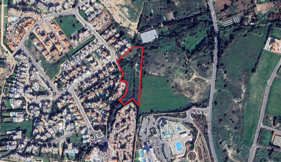 Residential Land  For Sale  in  Chloraka
