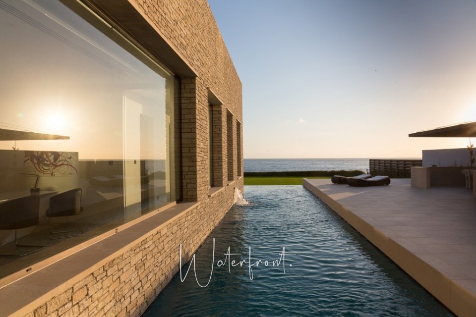 Detached Villa For Sale  in  Sea Caves - St.George