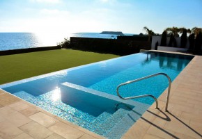 Detached Villa For Sale  in  Sea Caves - St.George