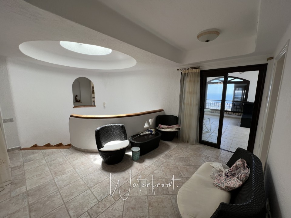 Detached Villa For Sale  in  Kamares - Tala