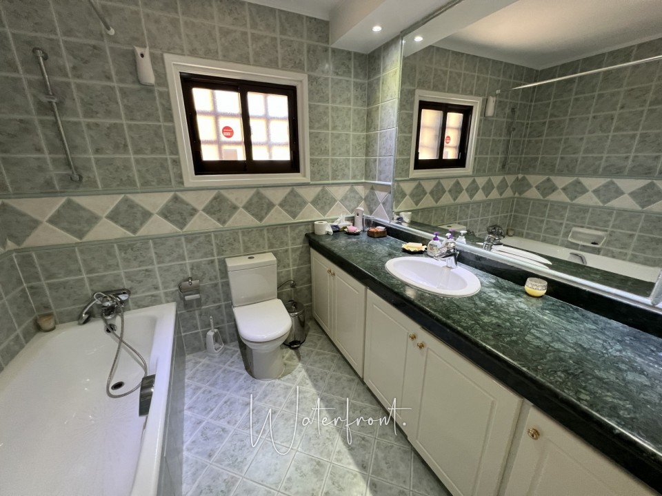 Detached Villa For Sale  in  Kamares - Tala