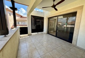 Penthouse For Sale  in  Kato Paphos