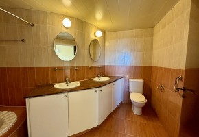 Penthouse For Sale  in  Kato Paphos
