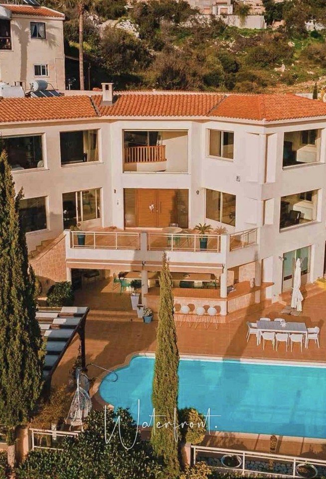 Detached Villa For Sale  in  Tala