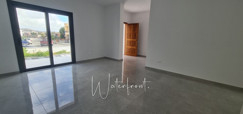 Detached Villa For Sale  in  Yeroskipou