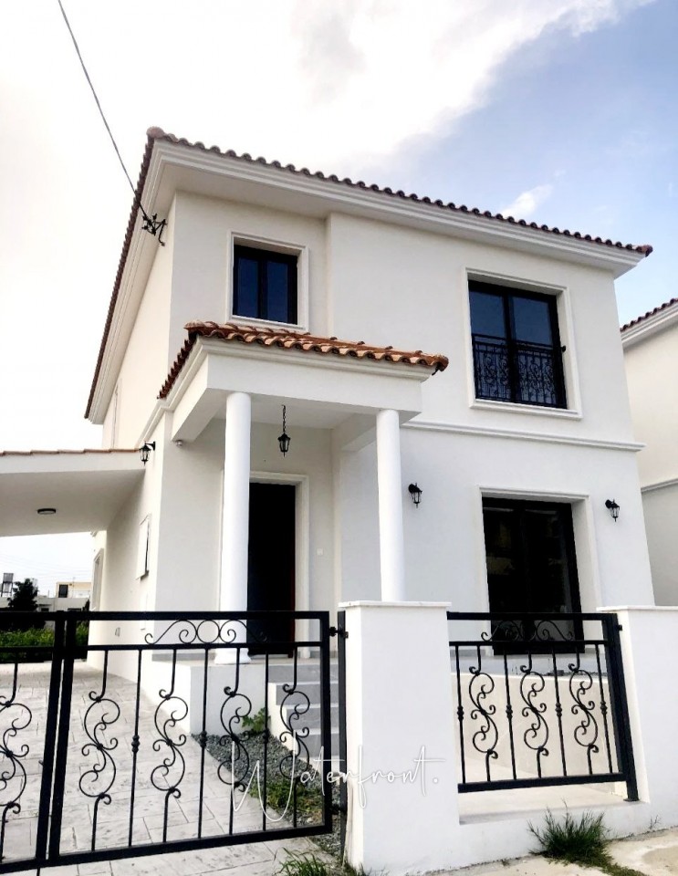 Detached Villa For Sale  in  Yeroskipou