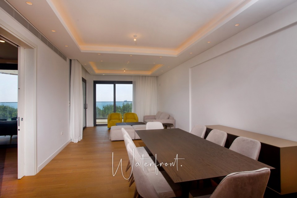 Apartment For Rent  in  Molos