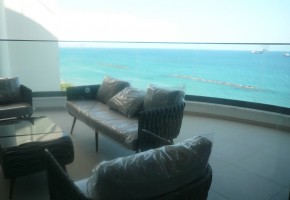 Apartment For Rent  in  Molos