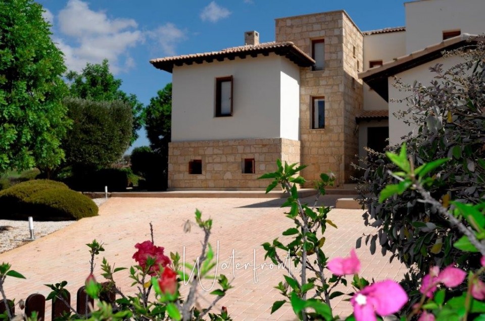 Detached Villa For Sale  in  Aphrodite Hills