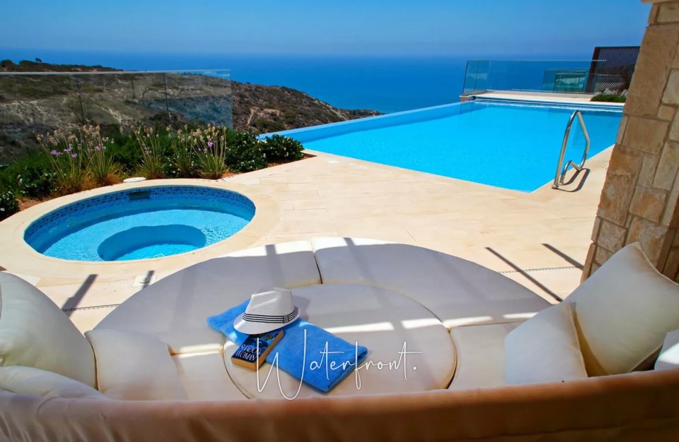 Detached Villa For Sale  in  Aphrodite Hills