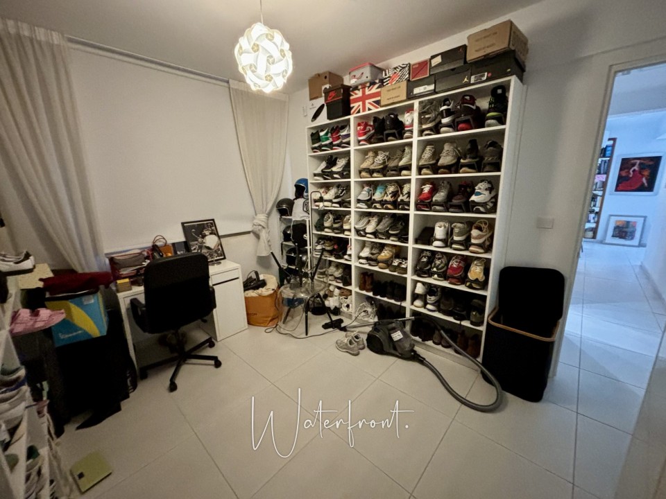 Apartment For Sale  in  Universal