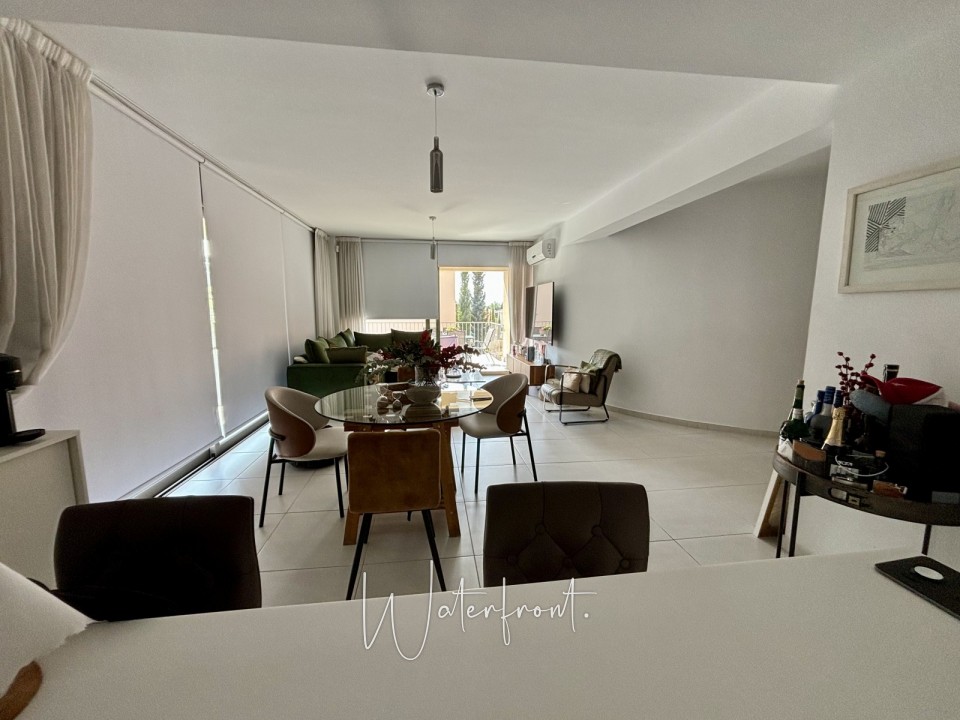 Apartment For Sale  in  Universal