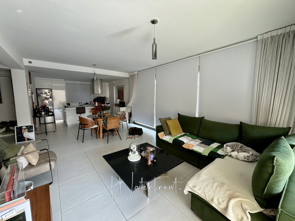 Apartment For Sale  in  Universal