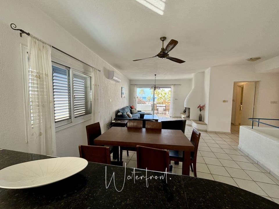 Detached Villa For Sale  in  Acheleia