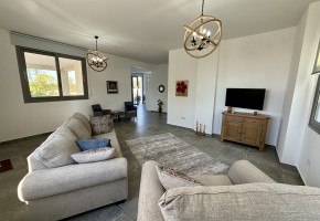 Detached Villa For Sale  in  Sea Caves - St.George