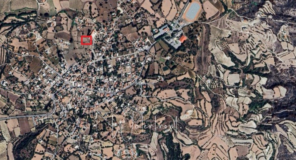 Residential Land  For Sale  in  Polemi