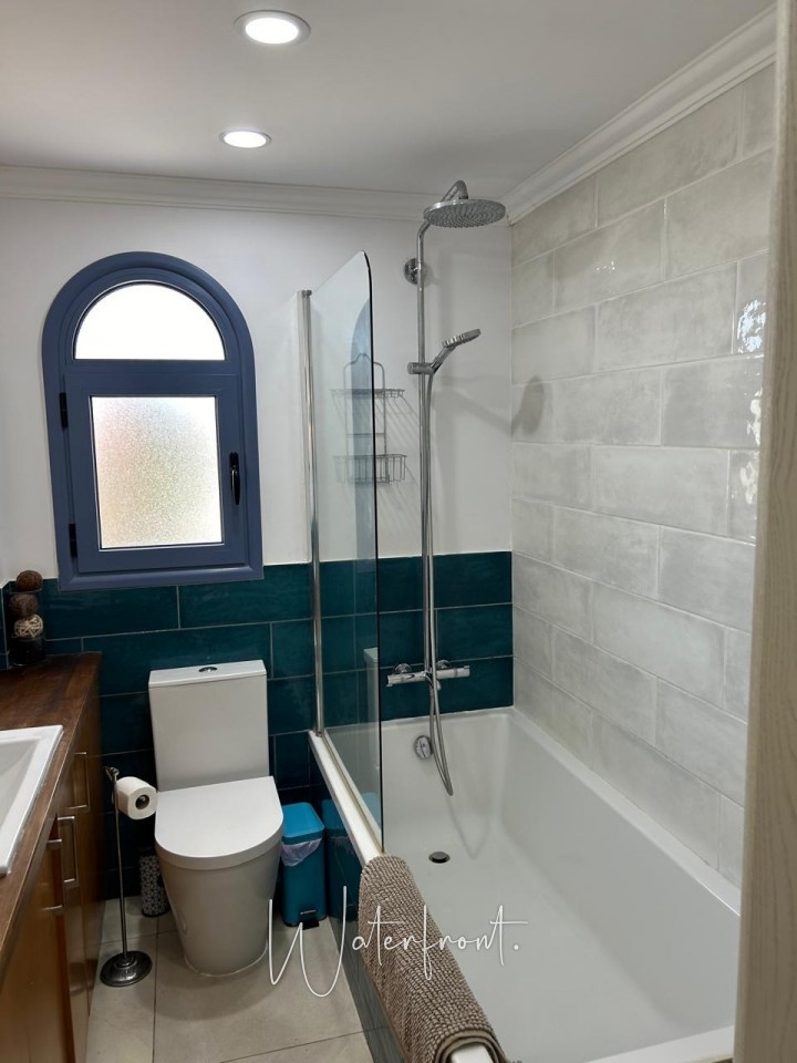 Detached Villa For Sale  in  Coral Bay