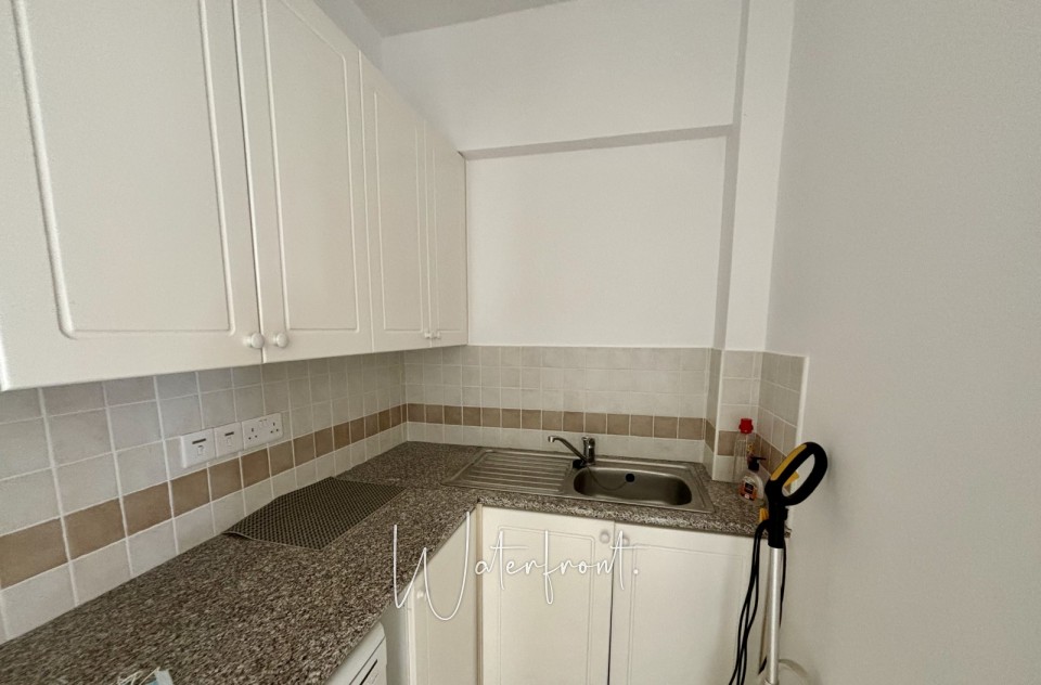 Penthouse For Sale  in  Yeroskipou