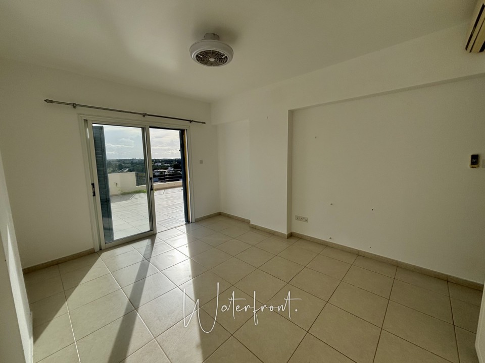 Penthouse For Sale  in  Yeroskipou