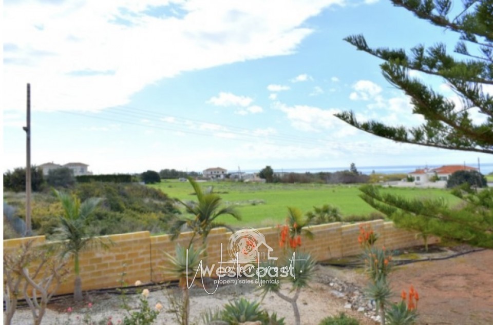 Bungalow For Sale  in  Sea Caves - St.George