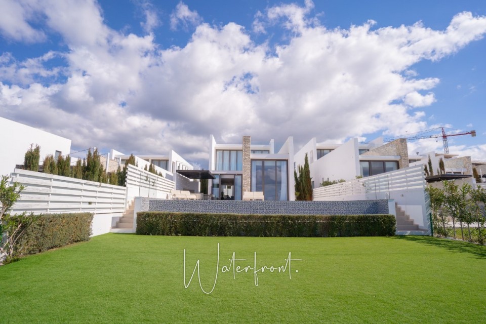 Detached Villa For Sale  in  Sea Caves - St.George