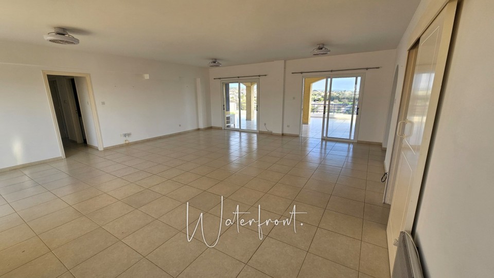 Penthouse For Sale  in  Yeroskipou