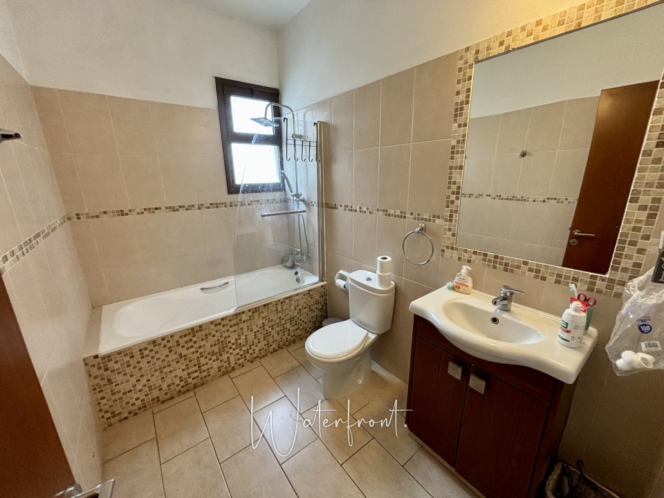 Detached Villa For Sale  in  Chloraka