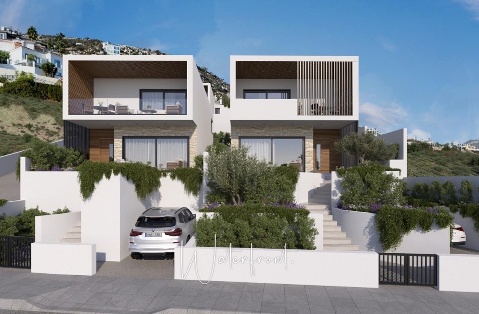 Detached Villa For Sale  in  Peyia